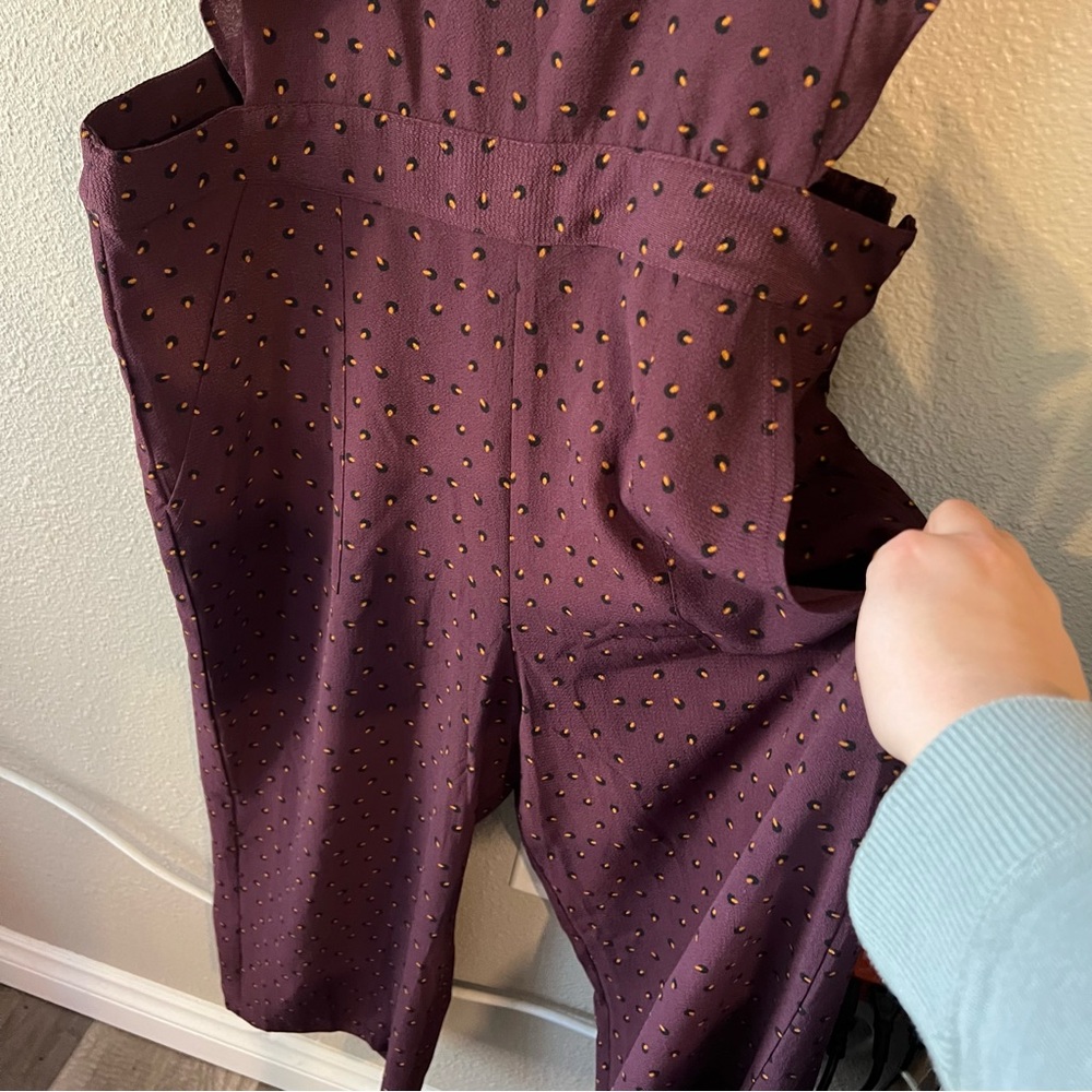 Bobeau Printed ruffle apron cropped jumpsuit - Picture 8 of 12